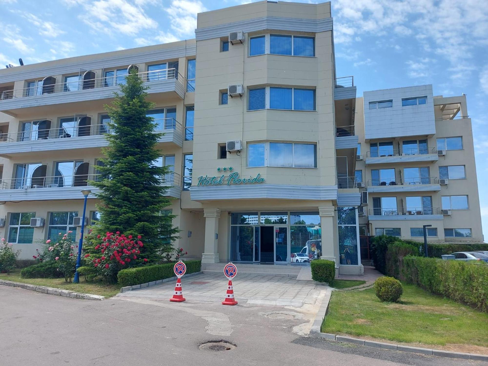 Hotel Florida Mamaia Exteriör bild